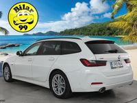 Käytetty BMW 330e Shadowline 292 HP (214 kW) 2023 Farmari