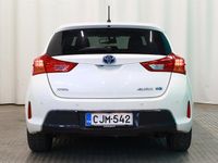 Käytetty Toyota Auris Hybrid Premium 99 HP (72 kW) 2014 Viistoperä