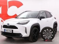 Käytetty Toyota Yaris Cross Plus 116 HP (85 kW) 2024 Silver / mustalla ka Katumaasturi