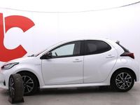 Käytetty Toyota Yaris Hybrid Style 116 HP (85 kW) 2021 Valkoinen Viistoperä