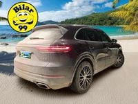 Käytetty Porsche Cayenne Sport 462 HP (339 kW) 2019 Katumaasturi