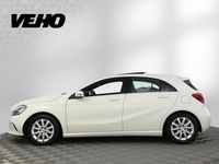 Käytetty Mercedes A180 Business 109 HP (80 kW) 2016 Valkoinen Viistoperä