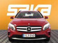 Käytetty Mercedes GLA200 Business 136 HP (100 kW) 2014 Katumaasturi