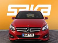 Käytetty Mercedes B180 Business 109 HP (80 kW) 2018 Tila-auto