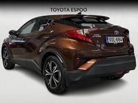 Käytetty Toyota C-HR Premium 122 HP (89 kW) 2017 Katumaasturi