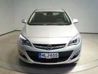 käytetty Opel Astra 4-ov Cosmo 1,4 Turbo 103kW AT6 - Navigointi, Vakionopeudensäädin, Vetokoukku, Moottorinlämmitin, Aut