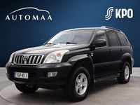 Käytetty Toyota Land Cruiser Executive 173 HP (127 kW) 2007 Musta Katumaasturi