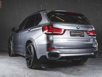 käytetty BMW X5 3.0d 5d A 173kw - Hologramminäyttö, nahkasisus,xenon,lasikatto,Kamera,tutkat, vetolujuus 2700kg!