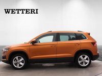 Uusi Skoda Karoq Lodge 150 HP (110 kW) 2025 Oranssi Katumaasturi