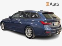Käytetty BMW 330e 292 HP (214 kW) 2021 Sininen Farmari