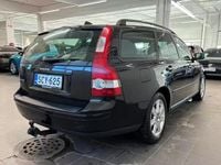 Käytetty Volvo V50 Kinetic 146 HP (107 kW) 2006 Musta Farmari