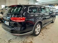 käytetty VW Passat Alltrack Variant 2,0 TDI 140 kW (190 hv) 4MOTION DSG-automaatti - 3kk lyhennysvapaa - Sähkökäyttöinen takaluukku, Vetokoukku. Sähköisesti esiinvapautettava - Ilmainen kotiintoimitus!