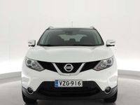 käytetty Nissan Qashqai dCi 130 Business 360 2WD 6M/T Leather - Vetokoukku, 360 Kamera, Avaimeton kulku ja käynnistys, Nahkasisusta, Lohkolämmitin sisäpuhaltimella ym!