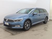 Käytetty VW Passat Highline 180 HP (132 kW) 2016 Sininen Farmari