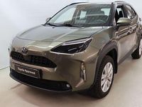 Käytetty Toyota Yaris Cross Active 114 HP (83 kW) 2025 Ruskea (beige) Katumaasturi