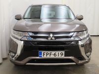 Käytetty Mitsubishi Outlander P-HEV 121 HP (88 kW) 2015 Ruskea Farmari