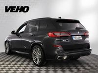 Käytetty BMW X5 M Sport 394 HP (289 kW) 2020 Musta Katumaasturi