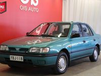 käytetty Nissan Sunny Sunny 1.6 SLXi + VÄHÄN AJETTU KIVAN VÄRINEN VANHA KUNNON + SE ON! + S-LASIT + KOUKKU + RAHOITUS +