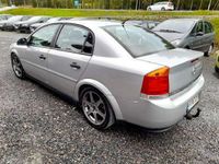 käytetty Opel Vectra 1,8 16V Comfort 4d