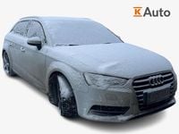 Käytetty Audi A3 Sportback Comfort 125 HP (91 kW) 2016 Valkoinen Viistoperä