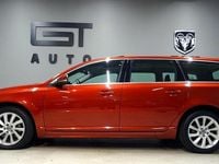 Käytetty Volvo V70 Summum 181 HP (133 kW) 2014 Farmari
