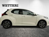 Käytetty Toyota Yaris Hybrid Style 116 HP (85 kW) 2021 Valkoinen Viistoperä
