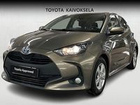 Käytetty Toyota Yaris Active 114 HP (83 kW) 2021 Ruskea (beige) Viistoperä