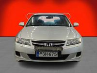 Käytetty Honda Accord Executive 2006