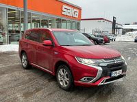 Käytetty Mitsubishi Outlander P-HEV Instyle 135 HP (99 kW) 2020 Katumaasturi