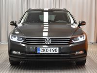 käytetty VW Passat Variant Comfortline 1,4 TSI 110 kW (150 hv) ACT DSG-automaatti ** Suomi-auto / Lohko + Sisä / Vakkari / Tutkat / Navi **