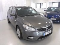 Käytetty Kia Ceed EX 124 HP (91 kW) 2010 Hopea Viistoperä