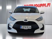Käytetty Toyota Yaris Hybrid Active 116 HP (85 kW) 2022 Valkoinen Viistoperä