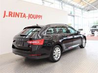 käytetty Skoda Superb Combi 1.4 TSI PHEV Style iV DSG Autom. - LED-valot, e-Manager, P-tutkat + Kamera, Vak.nop., yms. - J