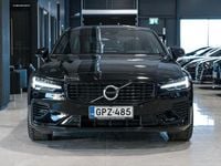 Käytetty Volvo S60 Business Edition 392 HP (288 kW) 2021 Sedan