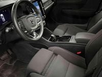 Käytetty Volvo EC40 Plus 185 kW (252 HP) 2024 Harmaa Katumaasturi