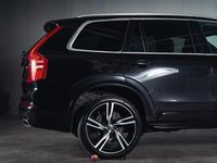 käytetty Volvo XC90 D5 AWD aut R-Design * 7-paikkainen / HUD / ACC / B&W / VOC / BLIS / 360 / LED / Webasto / Sähköpenkit *