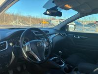 Käytetty Nissan Qashqai Acenta 163 HP (119 kW) 2016 Katumaasturi