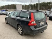 käytetty Volvo V70 D3 Momentum S/S aut ** Suomi-auto / Webasto / Koukku / Merkkihuollot / Xenon / P-tutka **