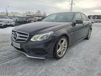 Käytetty Mercedes E220 Avantgarde 170 HP (125 kW) 2015 Musta Sedan