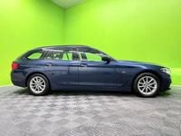 Käytetty BMW 520 Sport Line 190 HP (139 kW) 2017 Sininen Farmari
