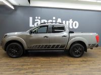 käytetty Nissan Navara Double Cab 2,3 dCi 190hp AT N-Guard ** ALV vähennyskelpoinen / Navi / Koukku / Peruutuskamera / Neli