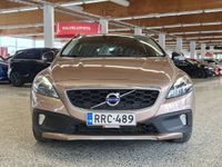 käytetty Volvo V40 CC D2 Momentum - 3kk lyhennysvapaa