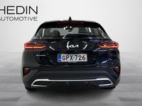 Käytetty Kia XCeed Comfort 140 HP (102 kW) 2024 Musta Katumaasturi