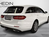 Käytetty Mercedes E200 Avantgarde 160 HP (117 kW) 2019 Valkoinen Farmari