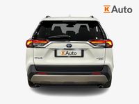 Käytetty Toyota RAV4 Hybrid Luxury 178 HP (130 kW) 2023 Katumaasturi