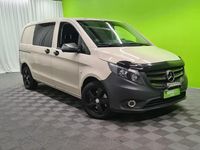 Käytetty Mercedes Vito 136 HP (100 kW) 2018 Hopea / harmaa Van