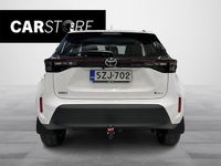 Käytetty Toyota Yaris Cross Active 116 HP (85 kW) 2025 Katumaasturi