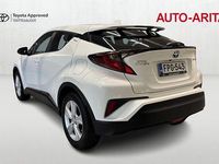Käytetty Toyota C-HR Active 122 HP (89 kW) 2022 Valkoinen Katumaasturi