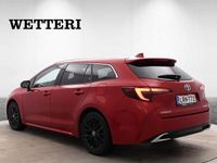 Käytetty Toyota Corolla Edition 140 HP (102 kW) 2024 Punainen Farmari