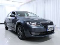 käytetty Skoda Octavia 1,6 TDI CR DPF GreenLine *JUURI KATSASTETTU* *IKÄISEKSEEN SIISTI* *VETOKOUKKU*